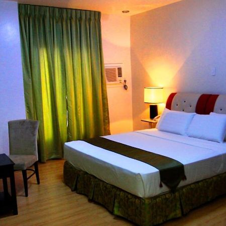 El Bajada Hotel Davao City Стая снимка